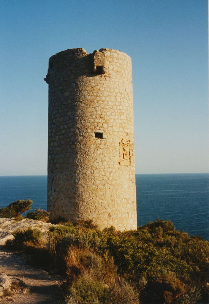 Torre Badum. Wikipedia.